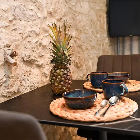 ελιά πόλις - Elia Polis